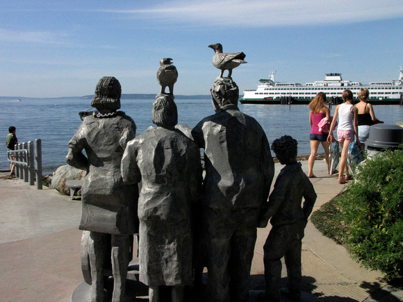 Rich Beyer sculpture at Edmonds pier